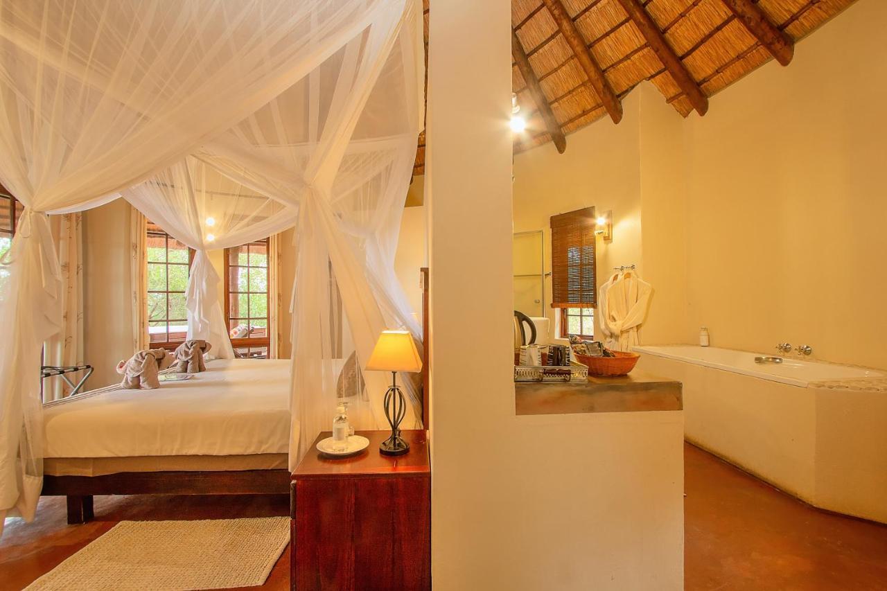 Casart Game Lodge Grietjie Game Reserve エクステリア 写真